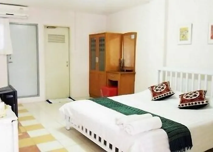 Thanapa Mansion Don Muang Airport 호텔 2*