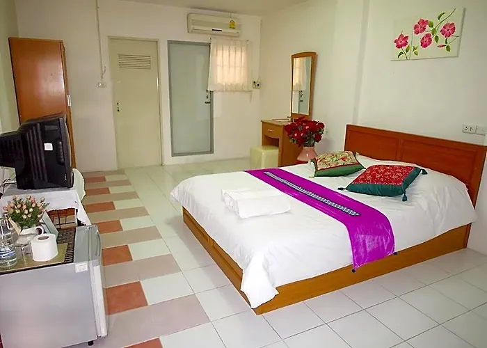 Thanapa Mansion Don Muang Airport 호텔 2*
